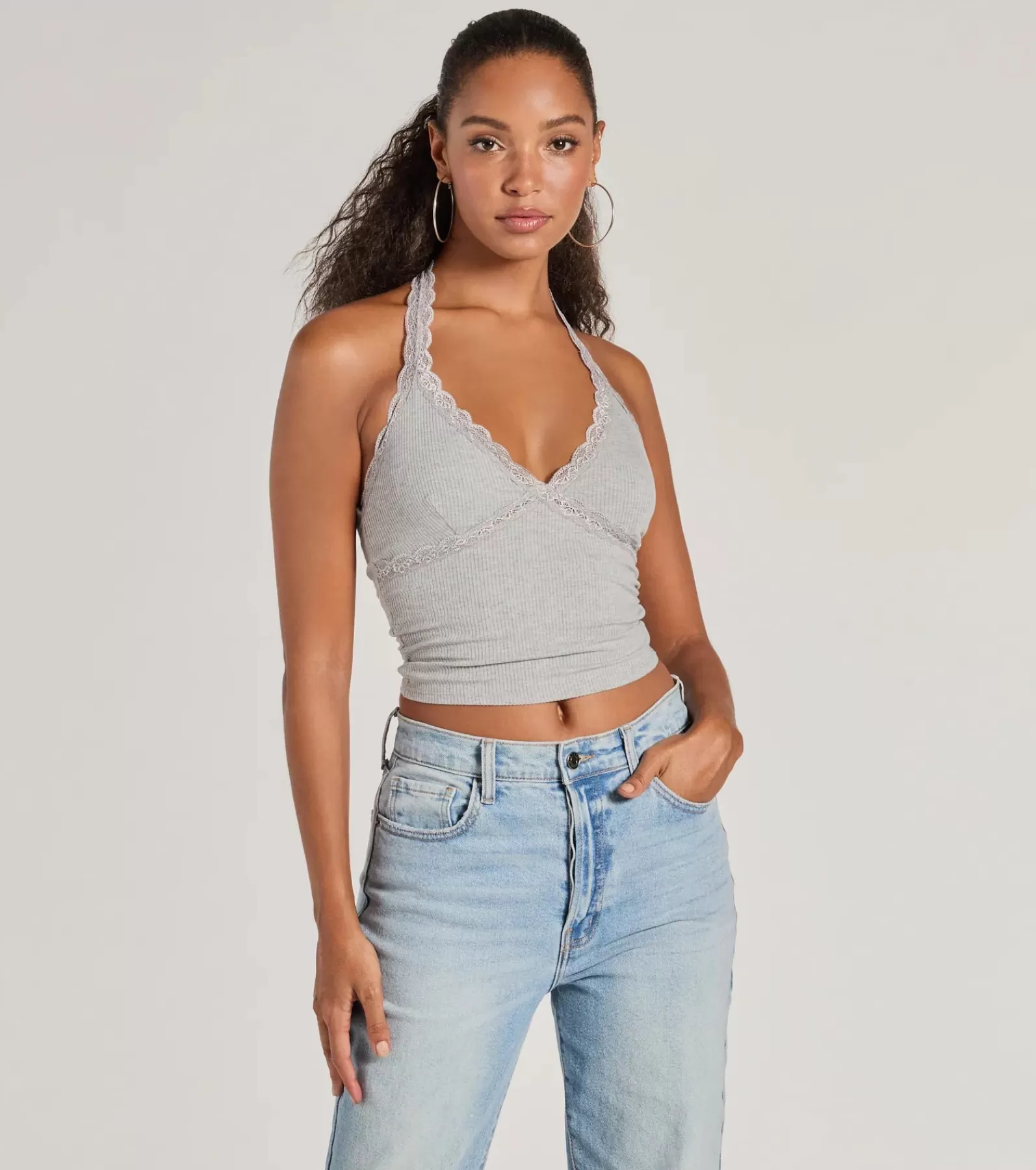 Windsor Basic Tops*Adorably Trendy Lace Trim Knit Halter Top