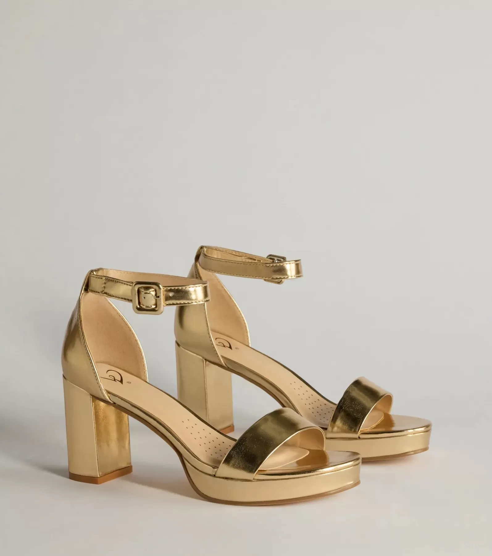 Windsor Platform Shoes | Sandals*Bring The Shine Metallic Faux Leather Platform Heels