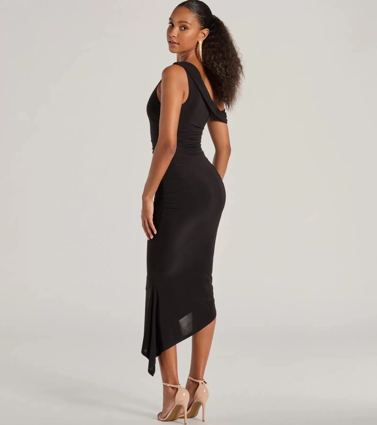 Windsor Wedding Outfits | Bachelorette Dresses*Can't Deny It One-Shoulder Bodycon Midi Dress