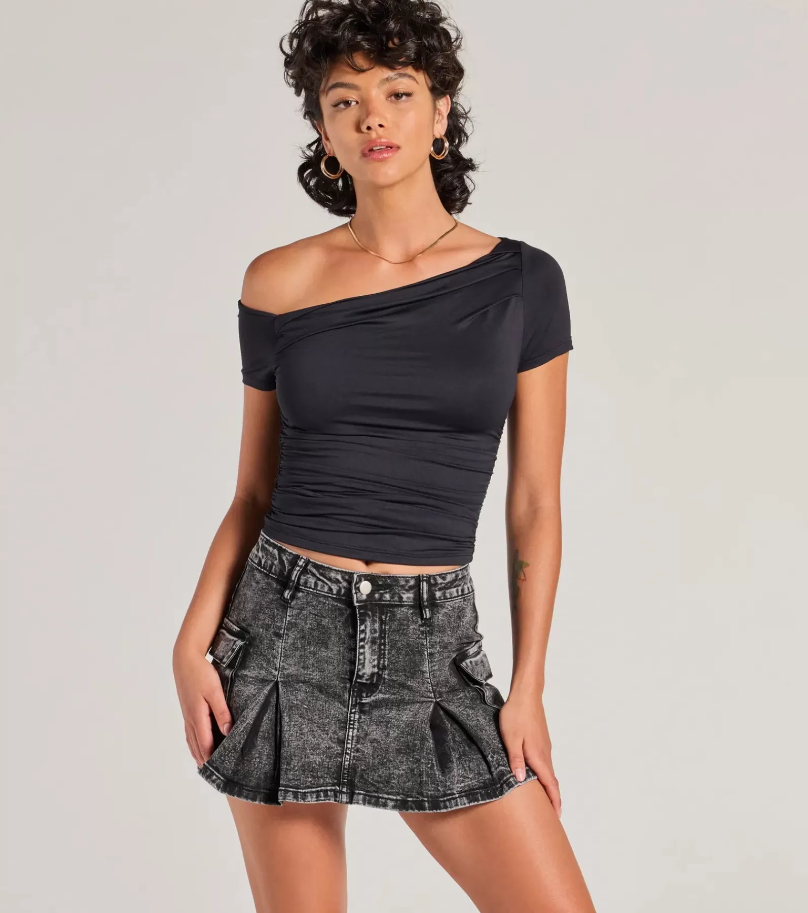 Windsor Black Skirts | Denim Skirts*Channel Cute Mid-Rise Pleated Denim Mini Skirt