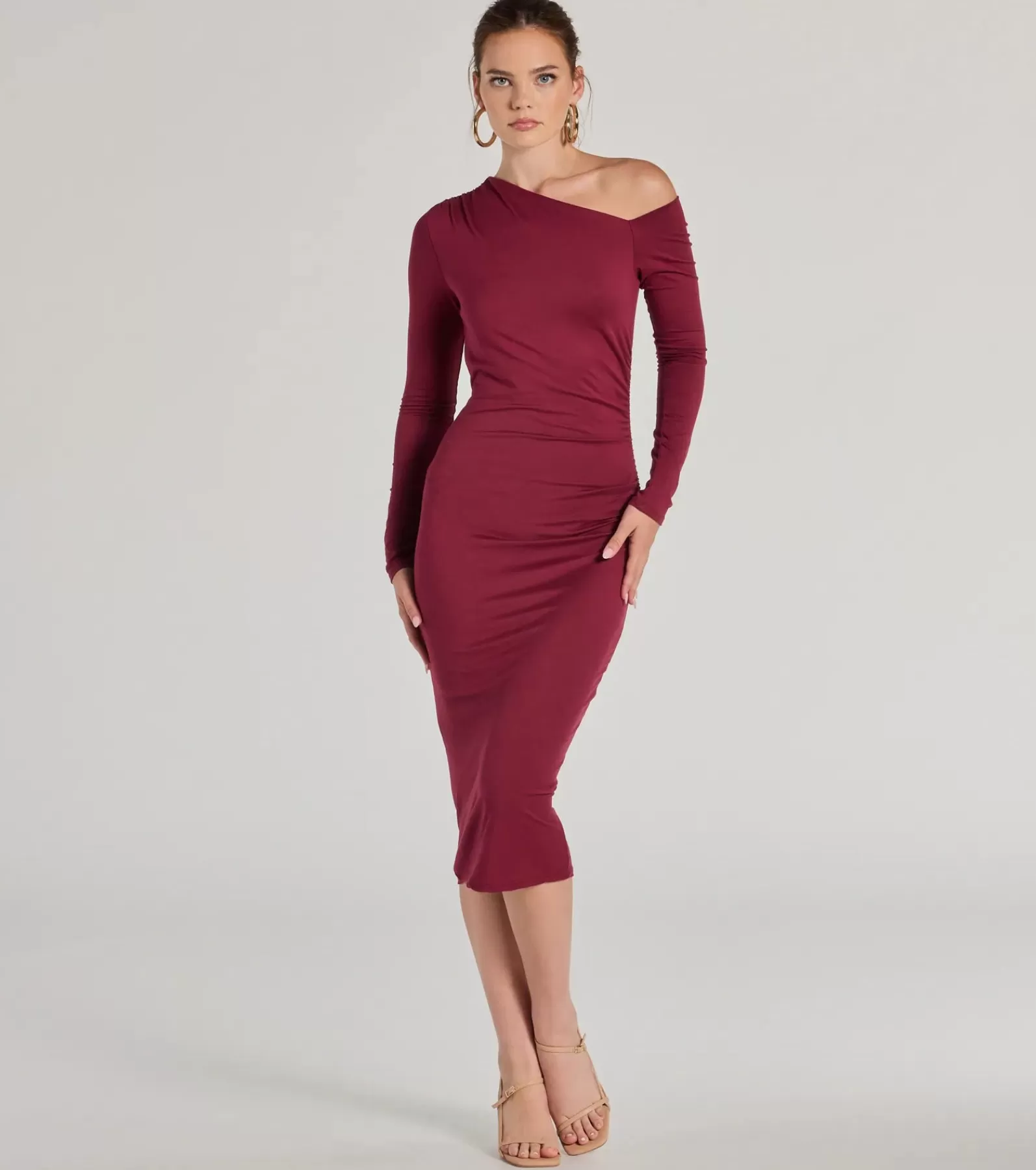 Windsor Wedding Outfits | Country Wedding Guest Dresses*Classic And Sleek Knit Off-Shoulder Long Sleeve Midi Dress