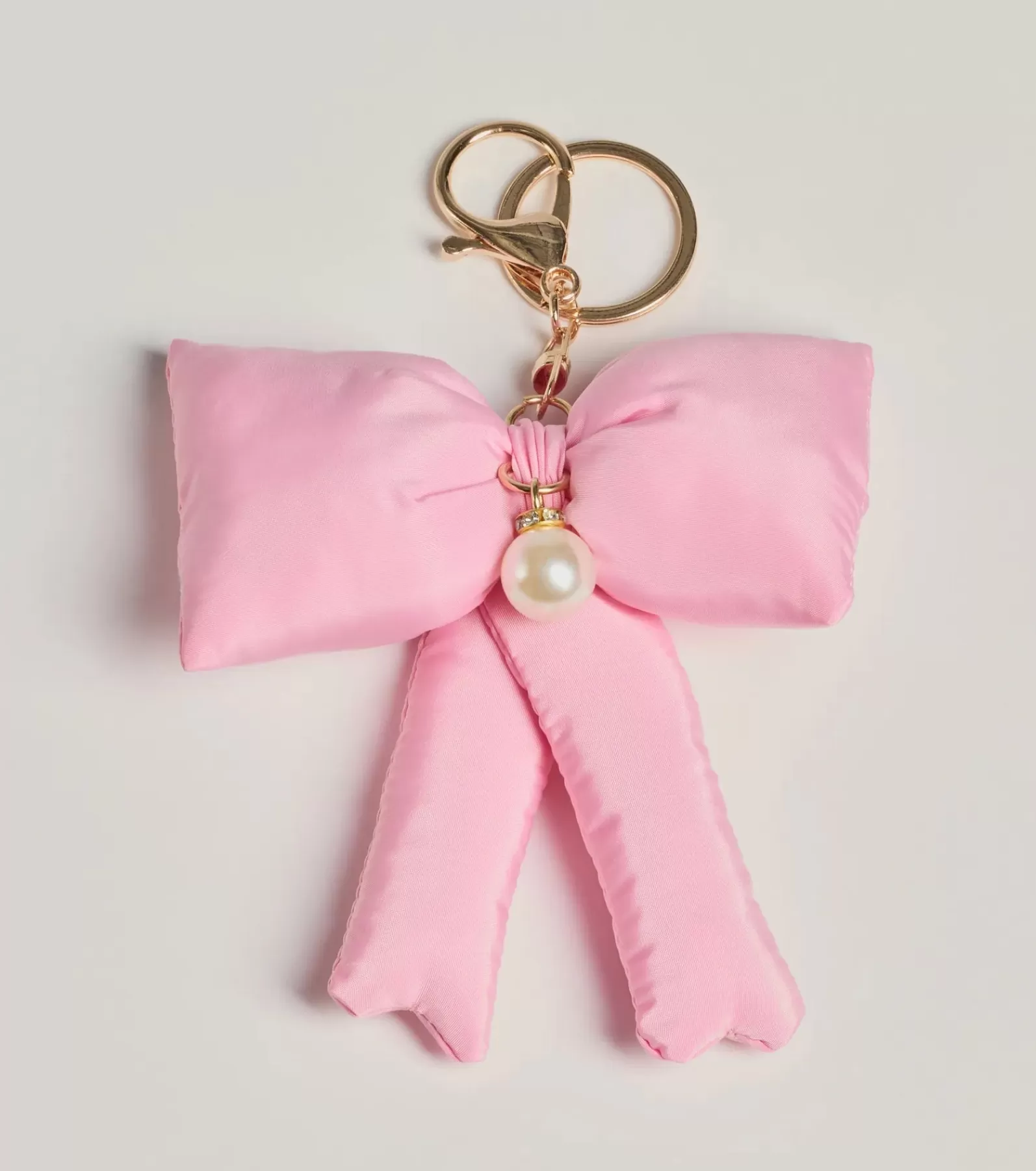 Windsor All Accessories*Cutest Detail Pearl Beaded Bow Keychain