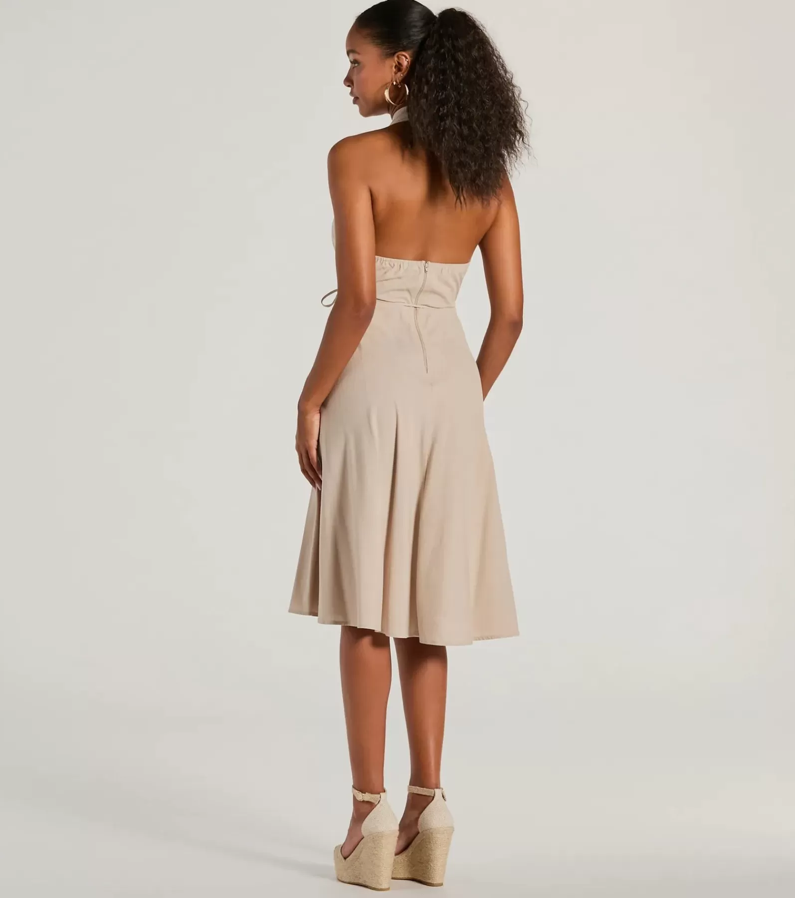Windsor Sundresses | Casual Dresses*Delightful Charm Halter A-Line Midi Dress