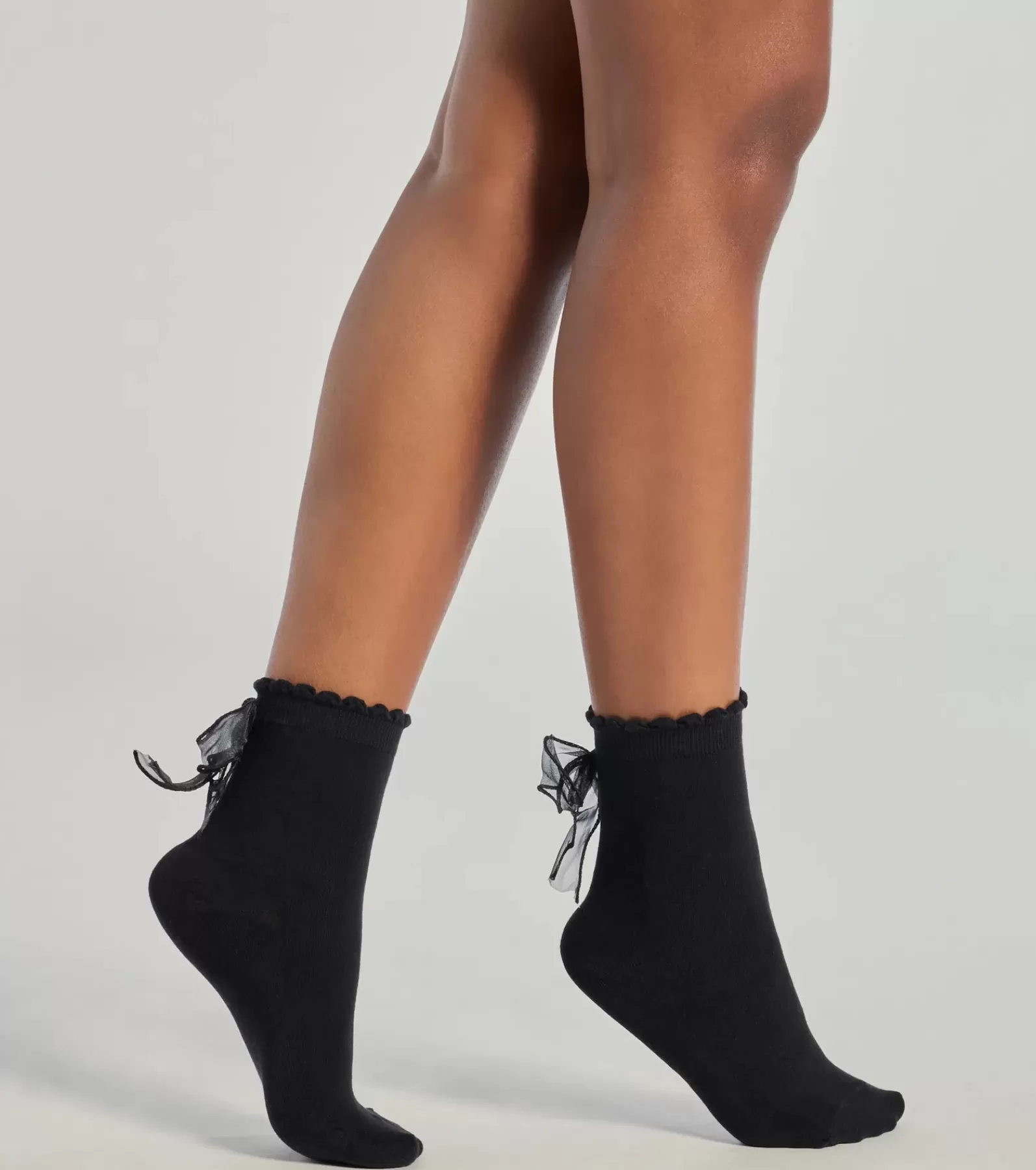Windsor Hosiery & Socks | All Accessories*Endlessly Chic Bow Sock Two-Pack