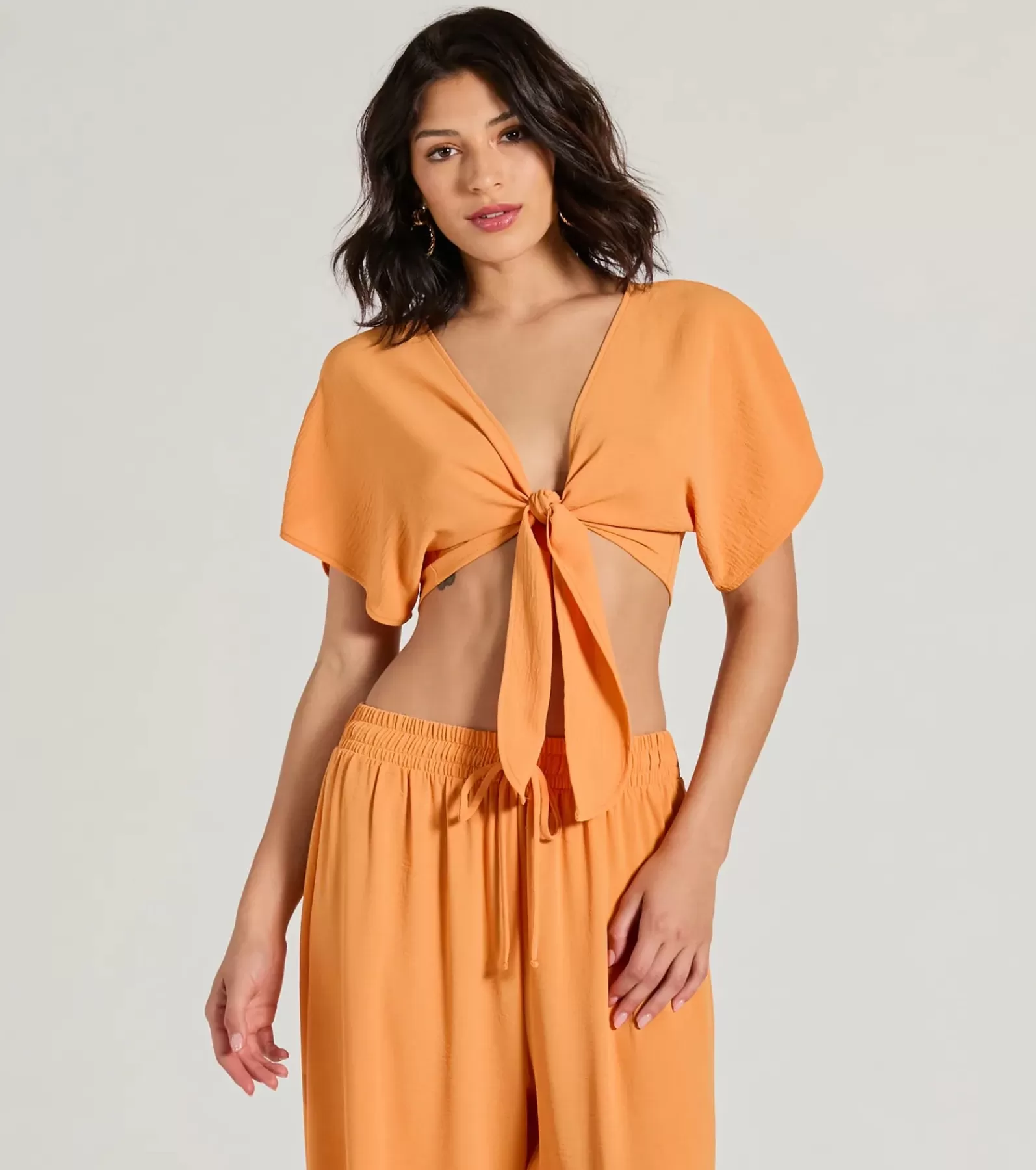 Windsor All Matching Sets | Tie Front Tops*Flirty Match Short Sleeve Tie-Front Top