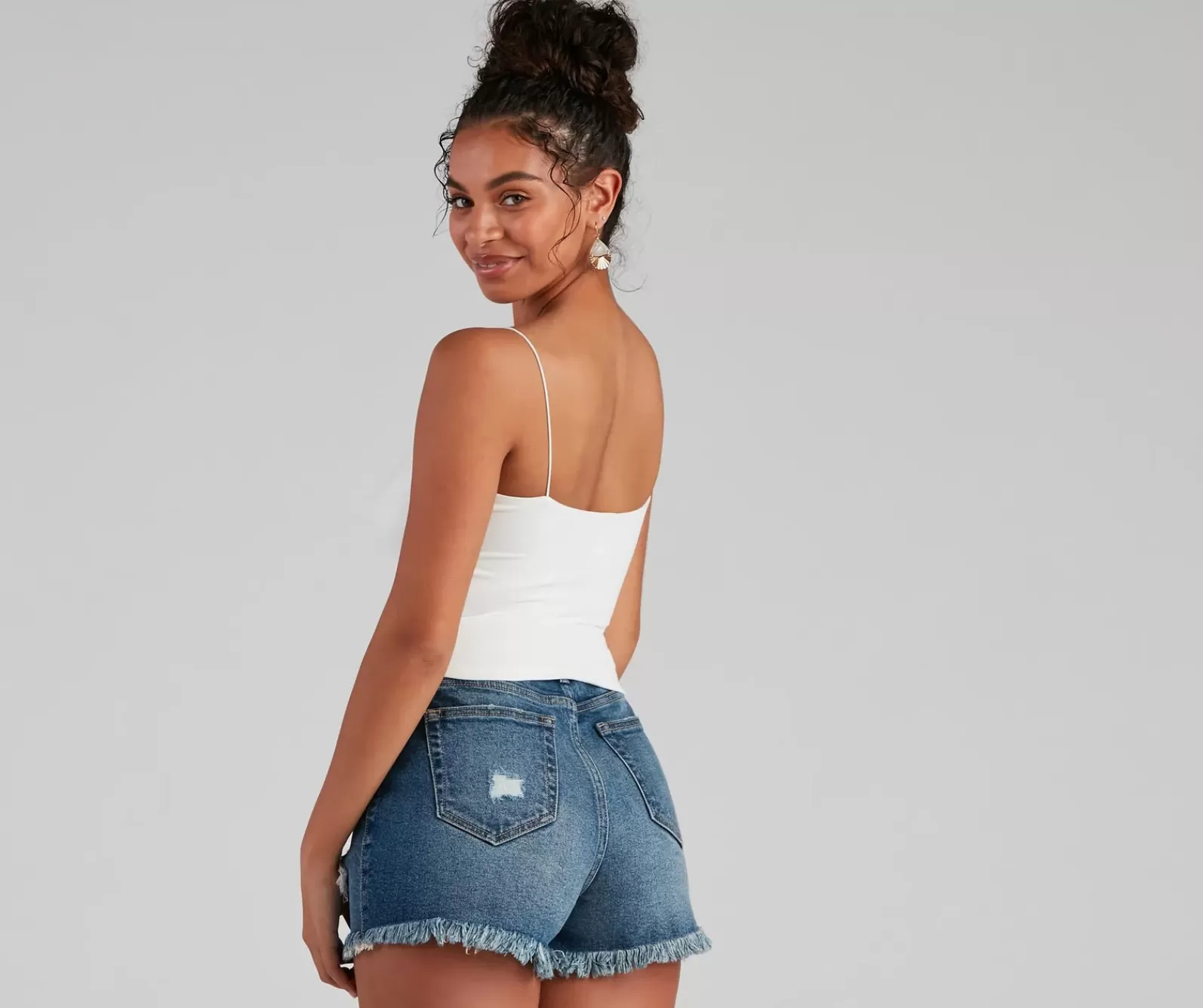 Windsor Basic Tops | Crop Tops*Girl Next Door Cropped Tank