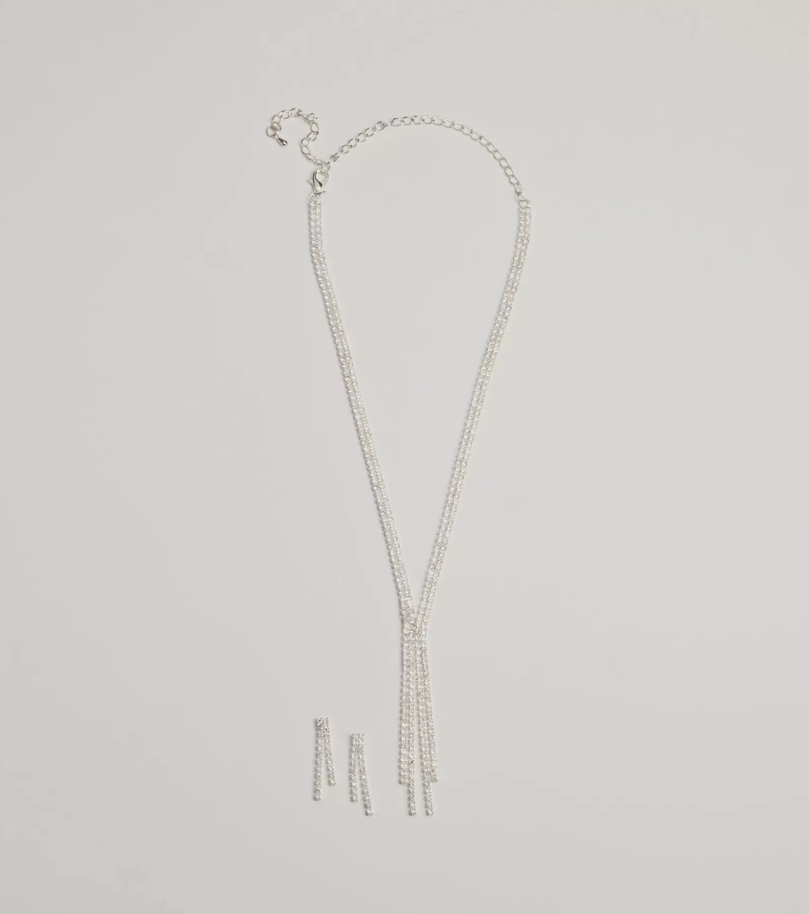 Windsor Necklaces & Chokers | All Accessories*Glitzy Rhinestone Lariat Necklace And Earring Set