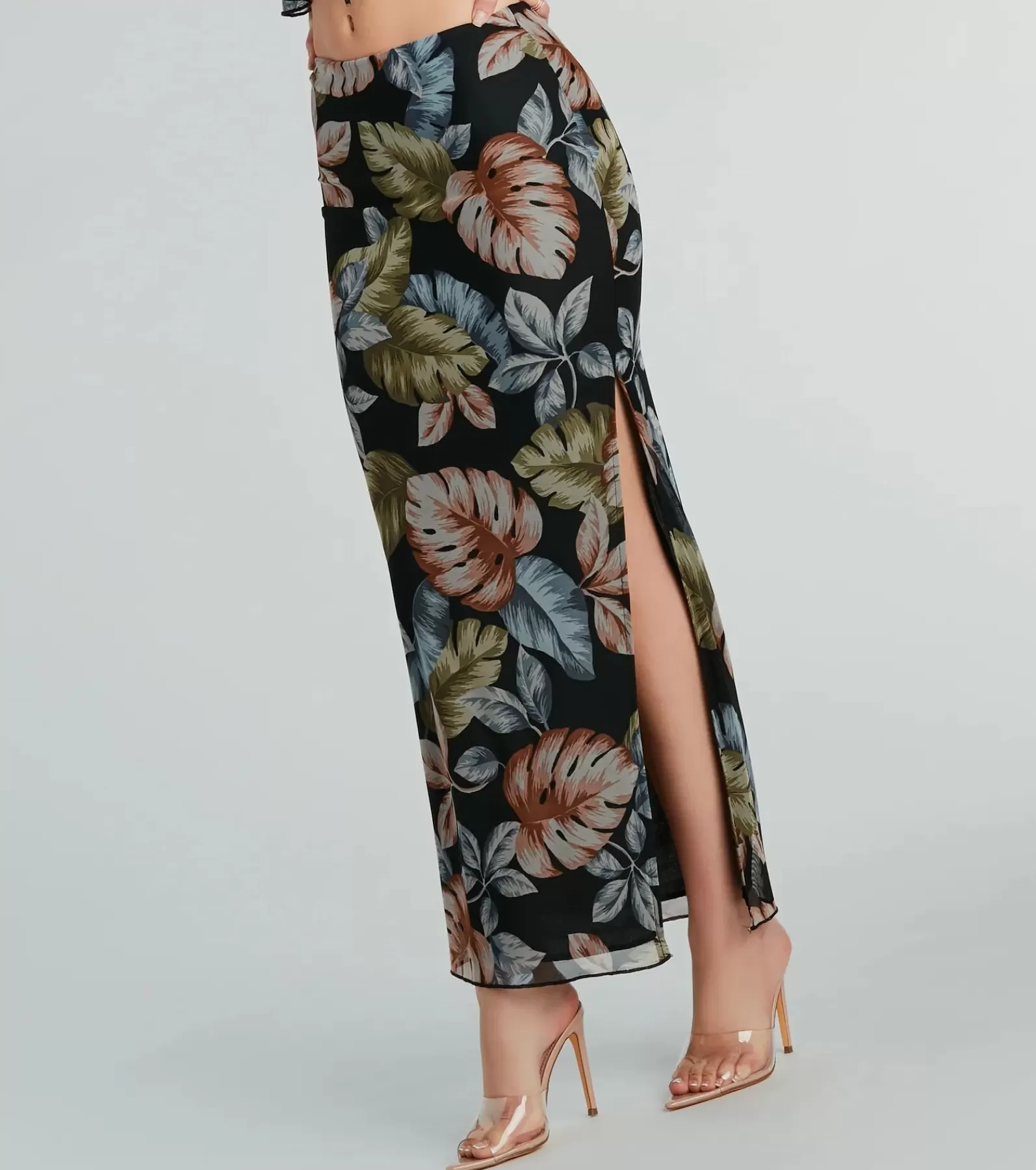 Windsor All Matching Sets | Black Skirts*Gorgeous Getaway Tropical Print Maxi Skirt