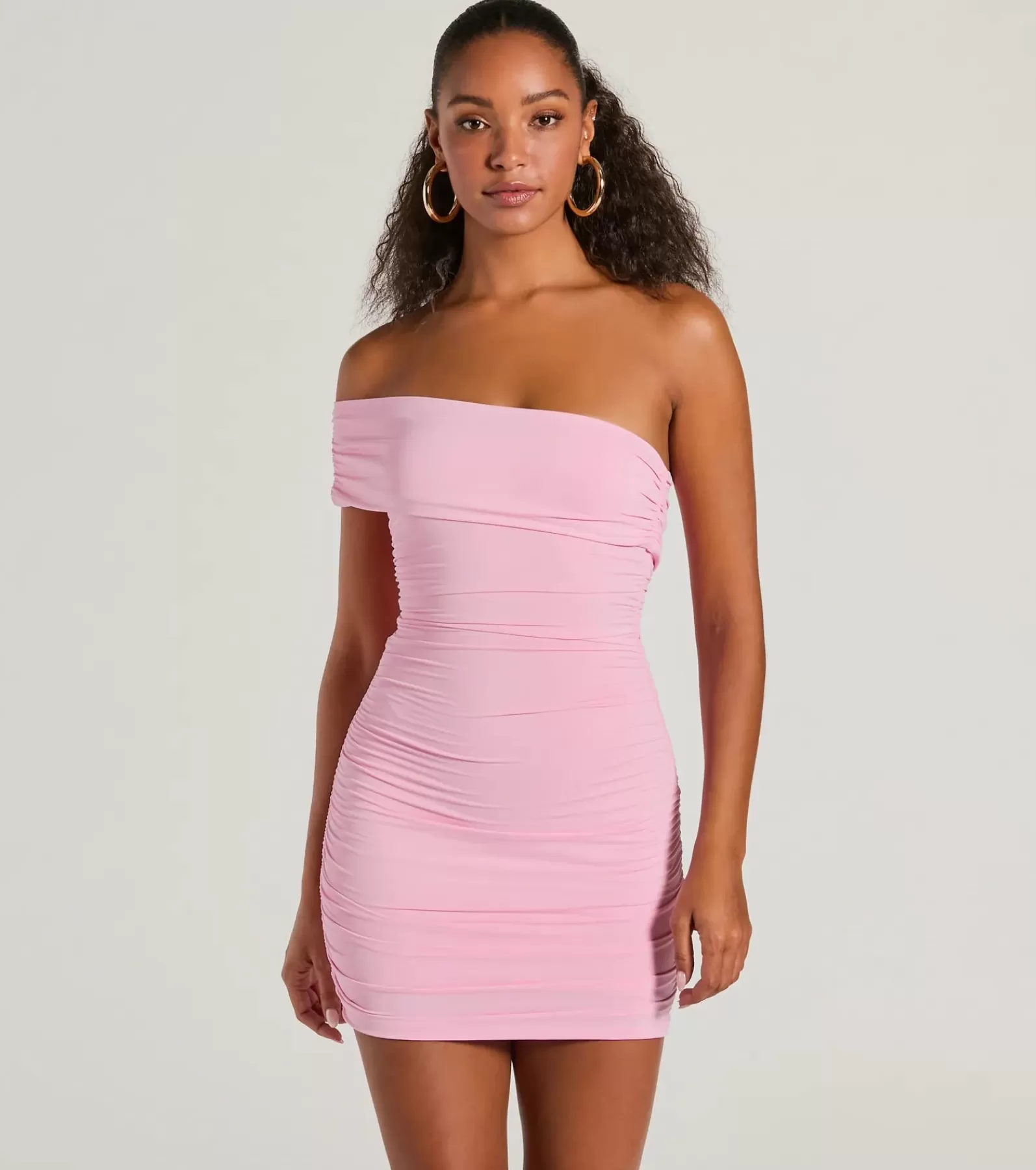 Windsor Bachelorette Dresses | Bachelorette Outfits*Gorgeous One Shoulder Bodycon Mini Dress