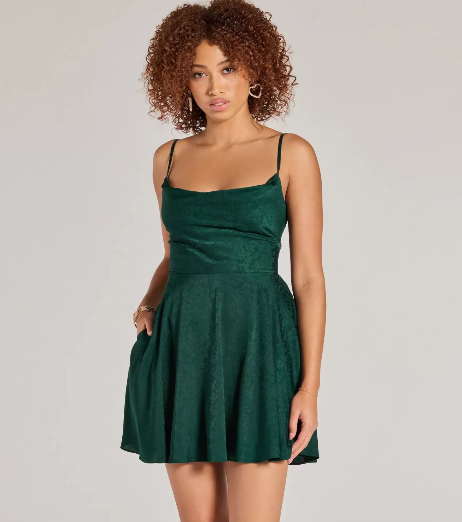 Windsor Mini Holiday Dresses | Green Holiday Dresses*Jianna Floral Satin Short A-Line Dress