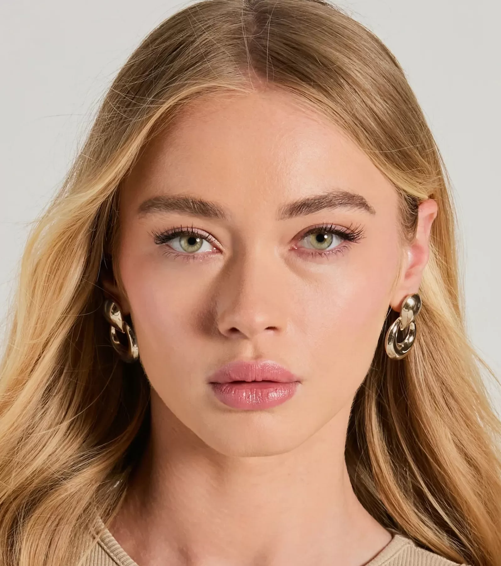 Windsor Earrings*Keep It Chic Doorknocker Hoop Earrings