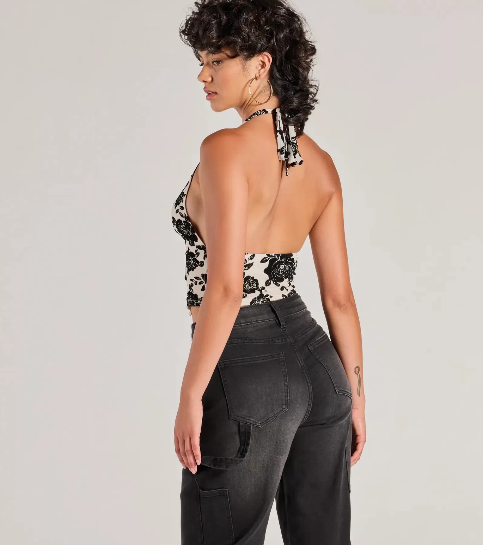 Windsor Going-Out Tops*Love For Chic Flocked Floral Halter Crop Top