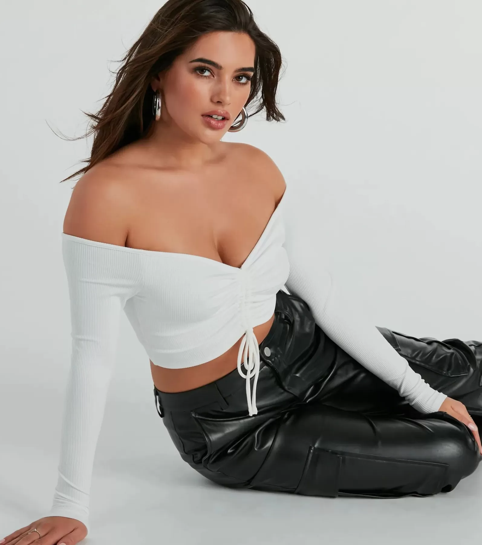 Windsor Off The Shoulder Tops | Going-Out Tops*Nothing Sweeter Off-The-Shoulder Crop Top