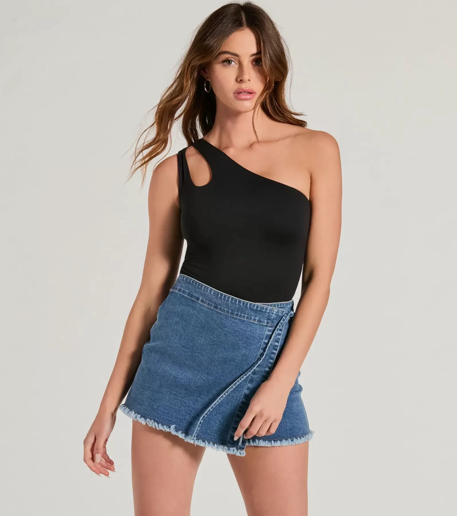 Windsor Smooth Collection | Basic Tops*One Sided Sleeveless Cutout Bodysuit