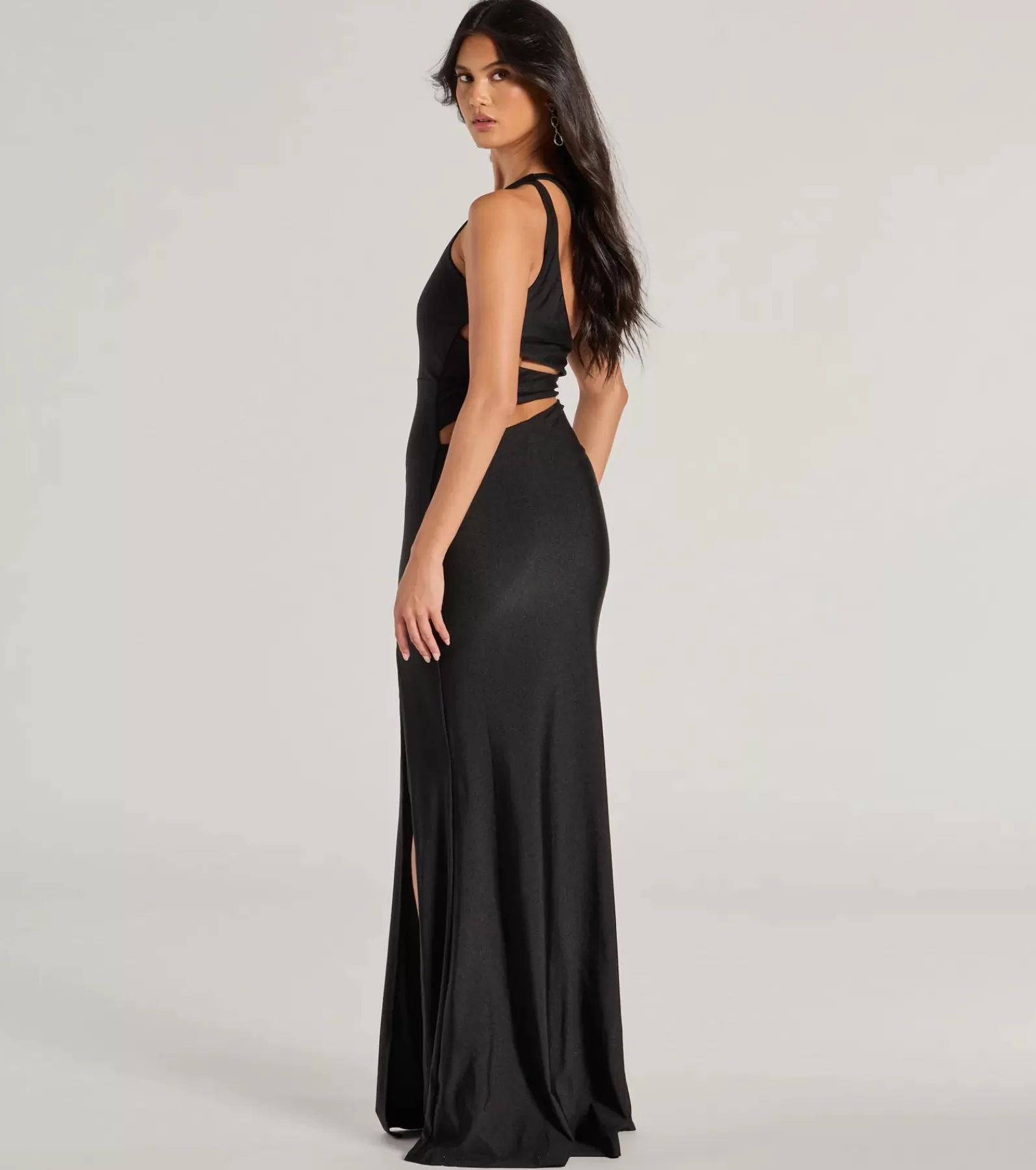 Windsor Black Bridesmaid Dresses | Long Dresses*Sutton One-Shoulder Strappy Slim Formal Dress