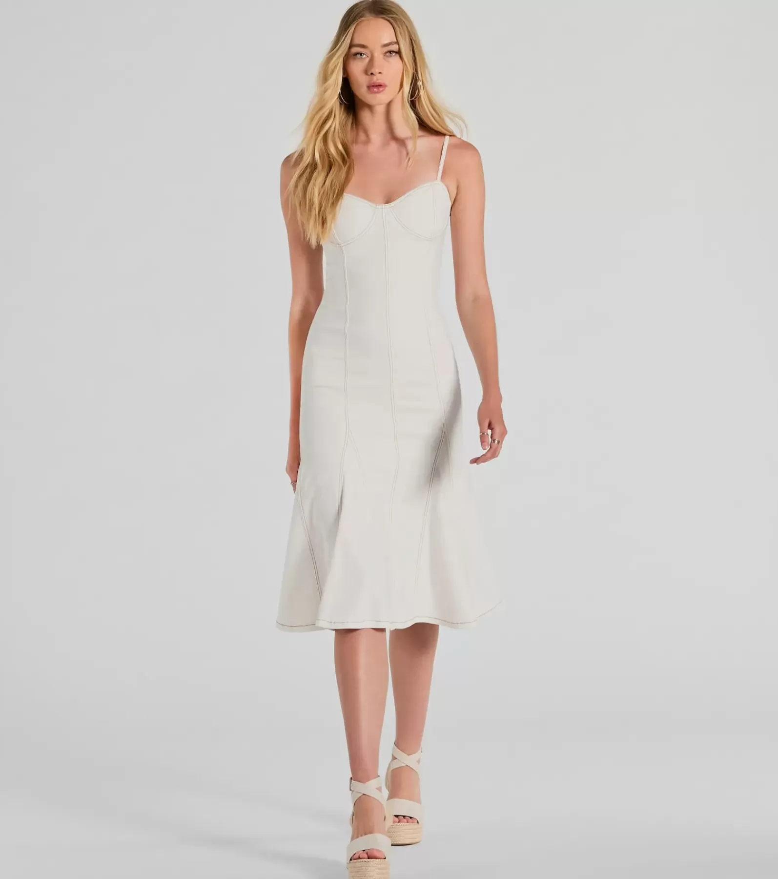 Windsor Honeymoon | Rehearsal*Sweet Day Sleeveless Mermaid Denim Midi Dress