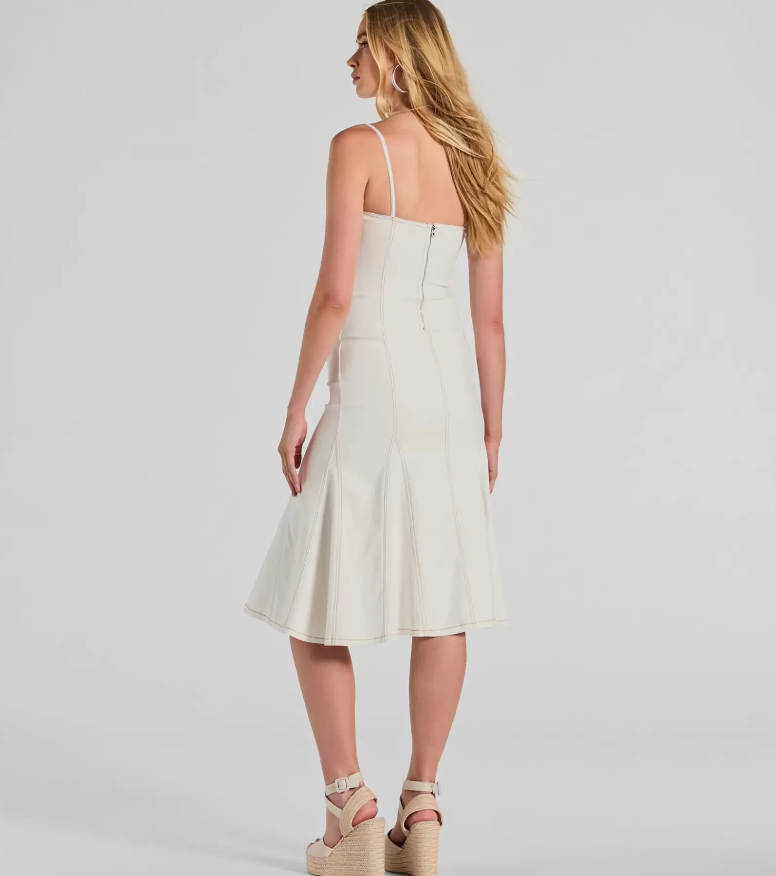 Windsor Honeymoon | Rehearsal*Sweet Day Sleeveless Mermaid Denim Midi Dress