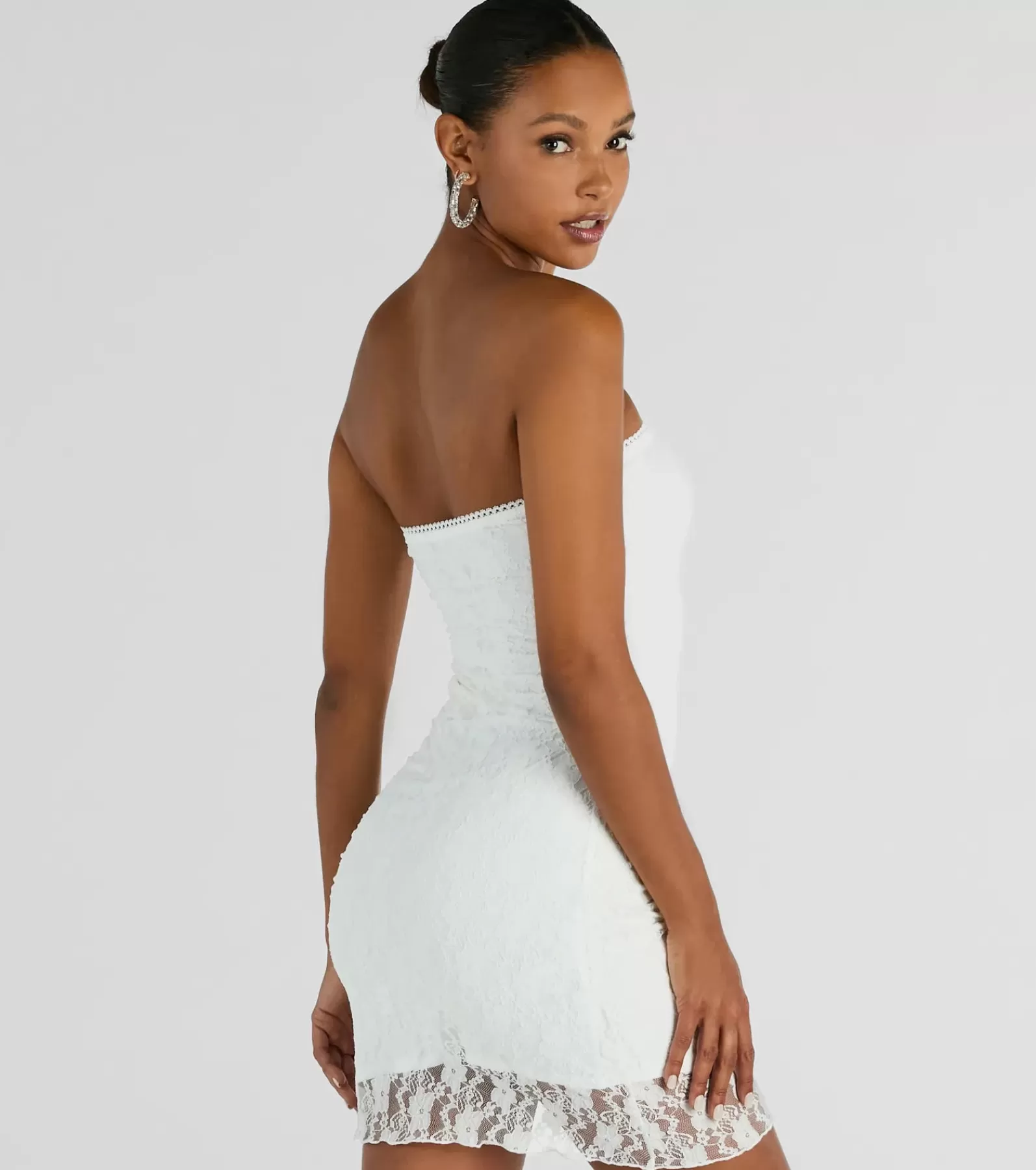 Windsor Rehearsal | Bridal Shower*Swoon Over You Strapless Lace Mini Dress