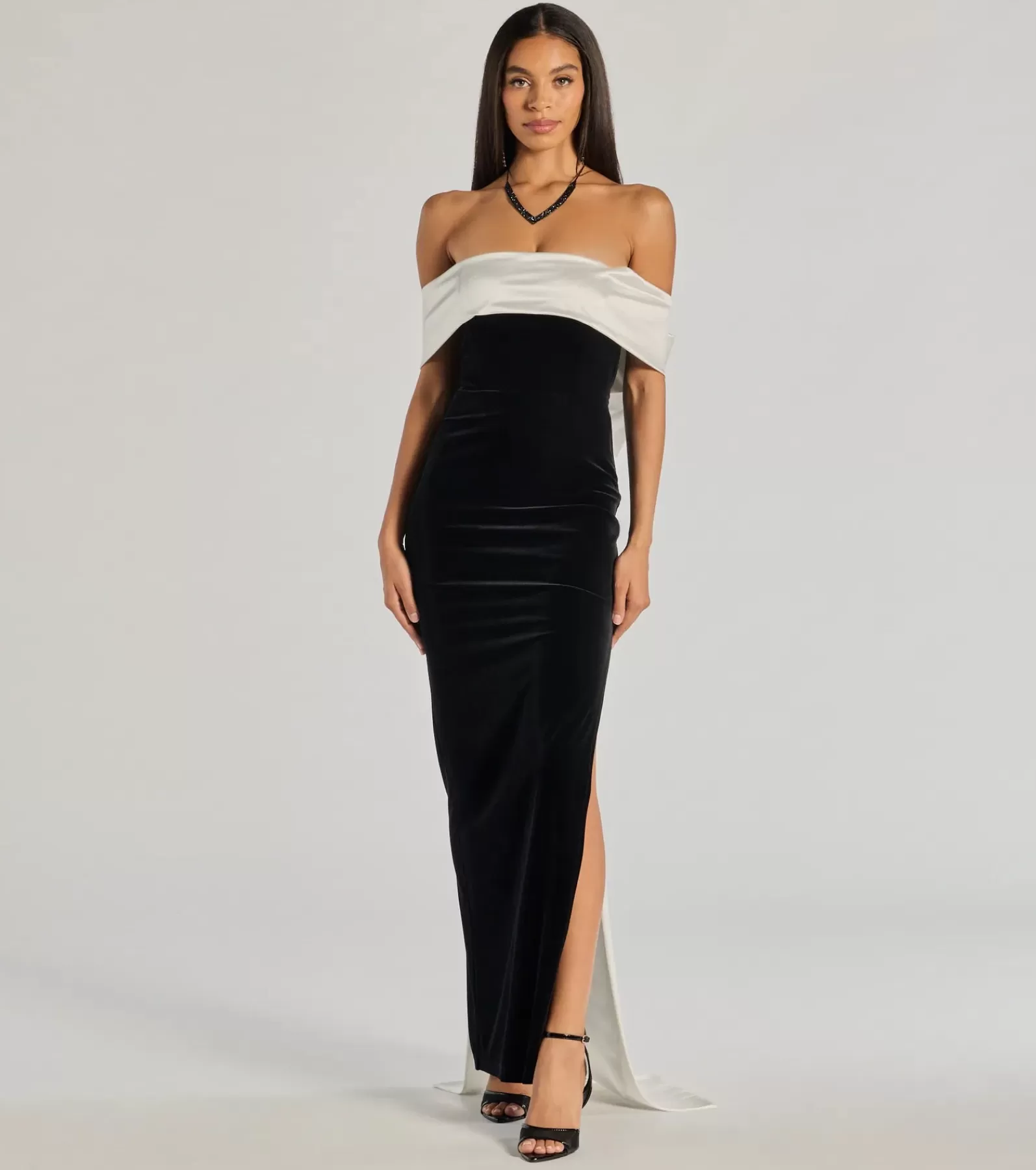 Windsor Wedding Outfits | Black Tie Wedding Guest Dresses*Verona Off-The-Shoulder Bow Back Velvet Formal Dress
