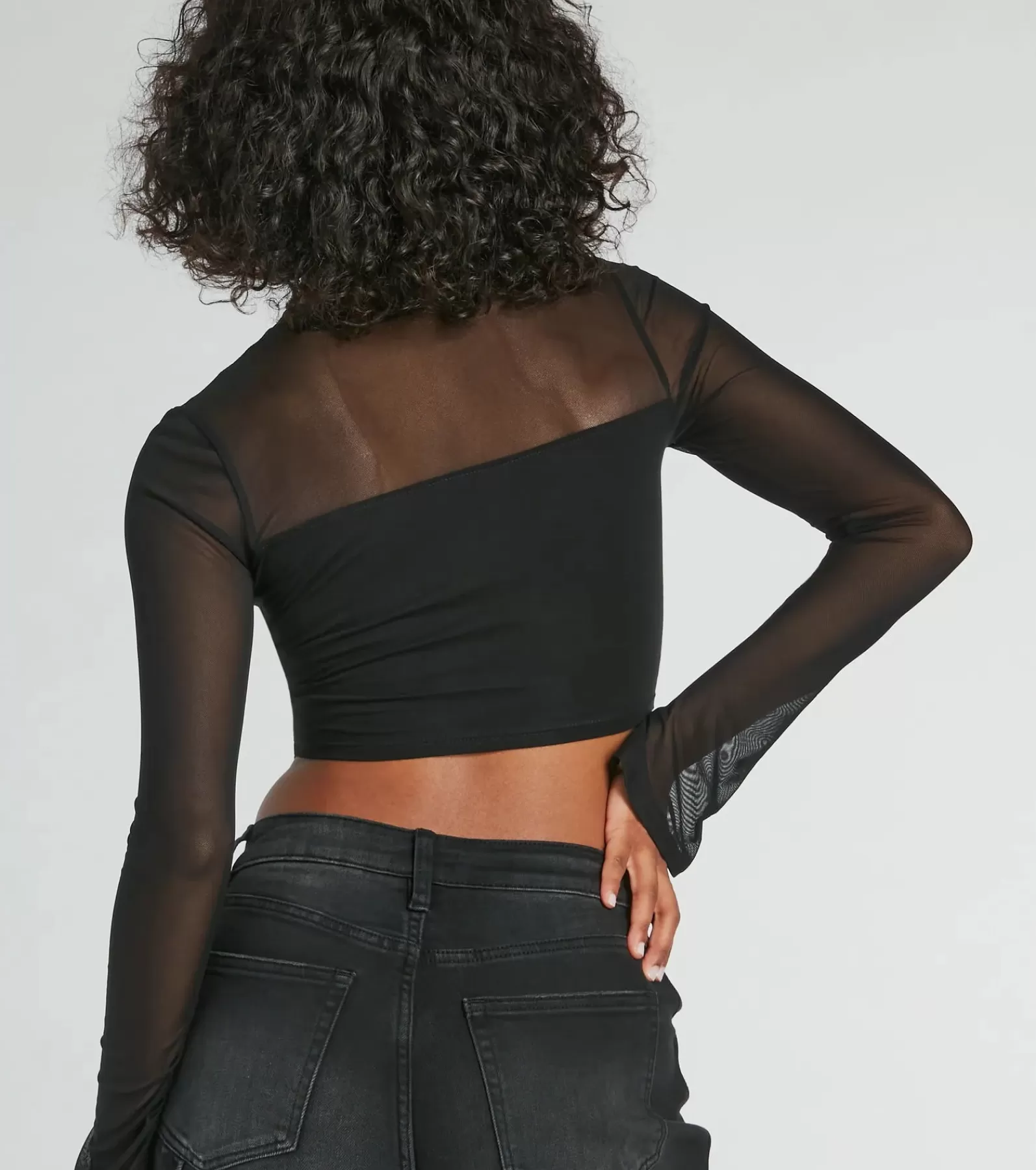 Windsor Graphic Tees | Long Sleeve Tops*Vintage Lace-Up Mesh Graphic Crop Top
