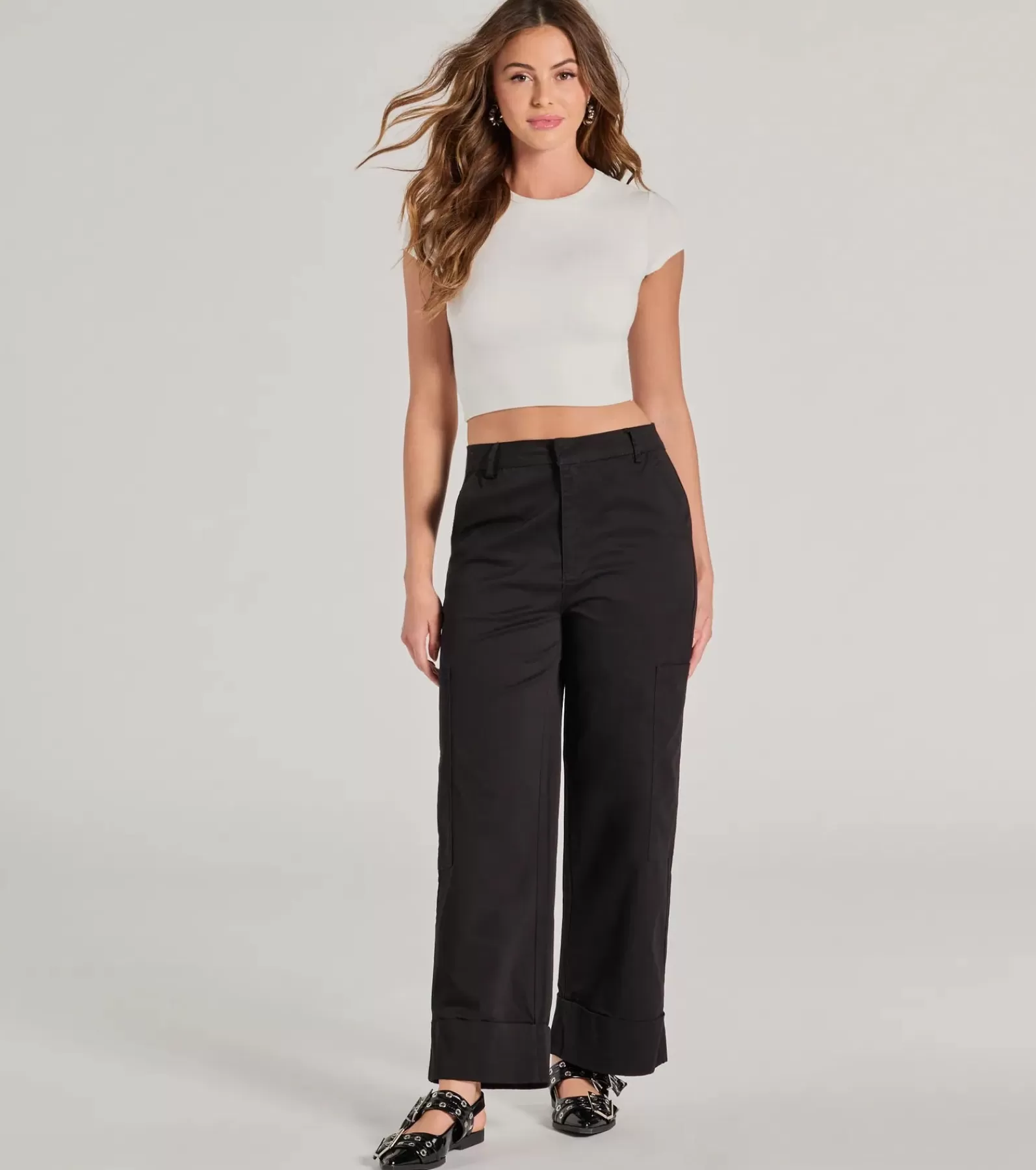 Windsor Black Pants | Cargo Pants*Weekend Trip High-Rise Cuffed Cargo Pants